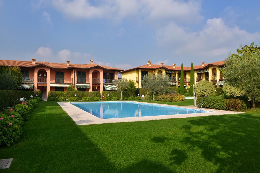 Casa Vacanze Serraglie Raffa Ngoại thất bức ảnh